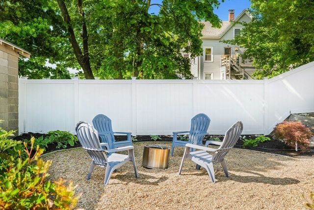 2 Swains Pond Ave, Melrose, MA 02176