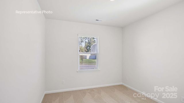 143 Pecan Grove Lane, Statesville, NC 28677