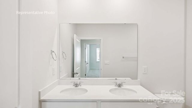 143 Pecan Grove Lane, Statesville, NC 28677