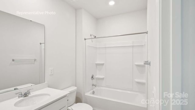 143 Pecan Grove Lane, Statesville, NC 28677