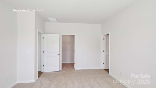 143 Pecan Grove Lane, Statesville, NC 28677