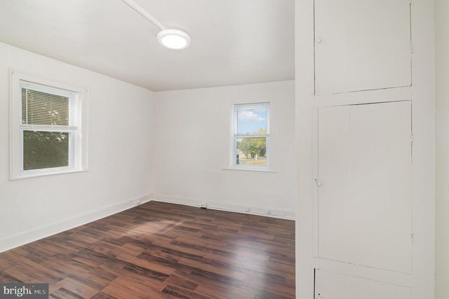 3311 CHESTNUT ST, Camp Hill, PA 17011