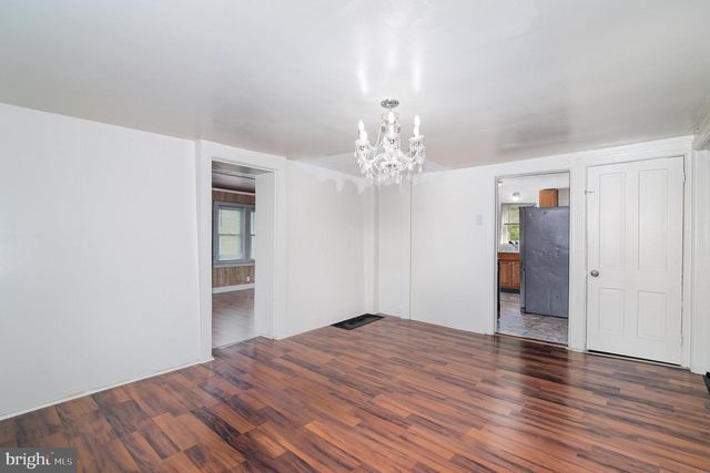 3311 CHESTNUT ST, Camp Hill, PA 17011
