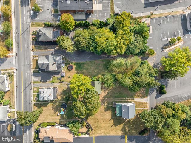 3311 CHESTNUT ST, Camp Hill, PA 17011