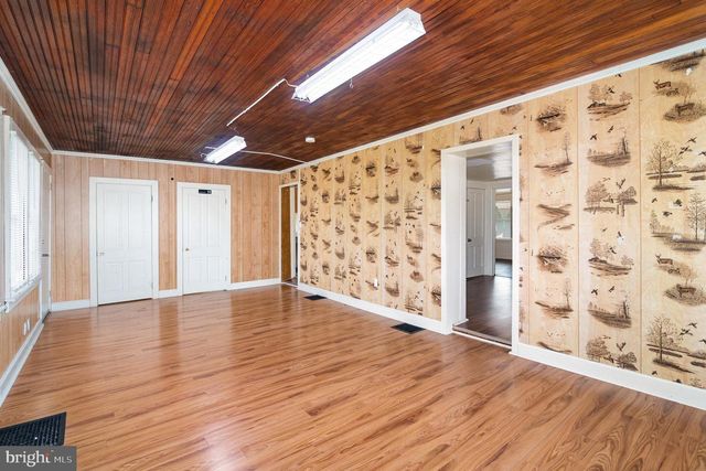 3311 CHESTNUT ST, Camp Hill, PA 17011