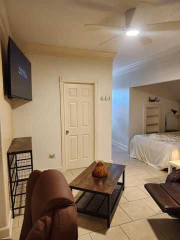 6015 Ladonia Street, Arcola, TX 77583