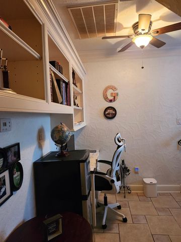 6015 Ladonia Street, Arcola, TX 77583