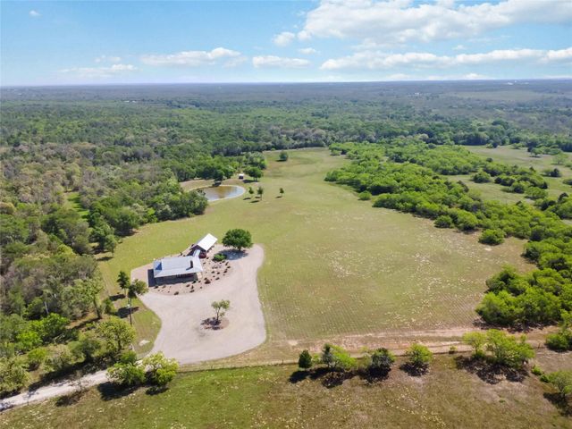 769 High Grove RD, Cedar Creek, TX 78612