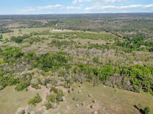 769 High Grove RD, Cedar Creek, TX 78612