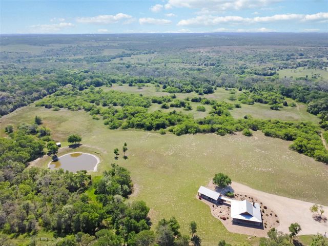 769 High Grove RD, Cedar Creek, TX 78612