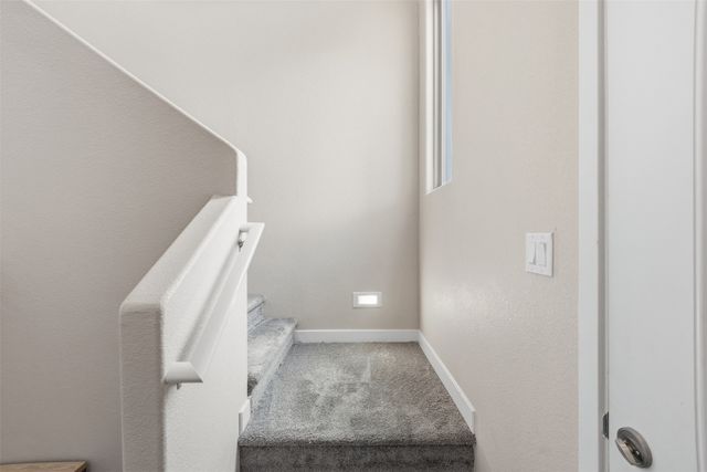 7240 Vista Serena Loop, Santa Fe, NM 87507