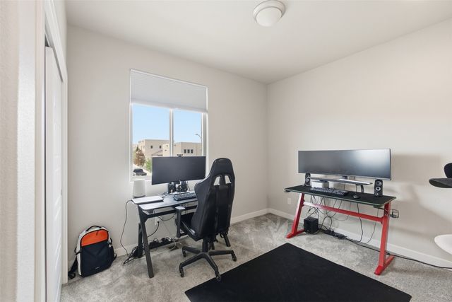 7240 Vista Serena Loop, Santa Fe, NM 87507