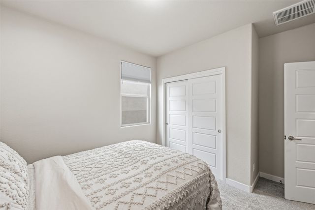 7240 Vista Serena Loop, Santa Fe, NM 87507