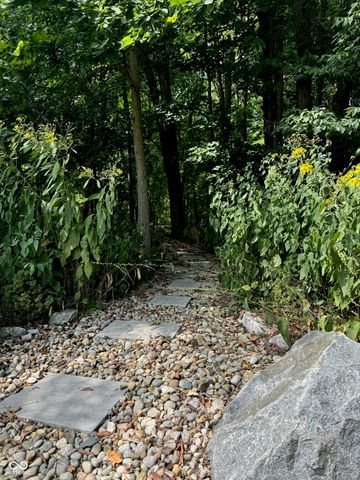 1022 N County Road 400 W, Greencastle, IN 46135