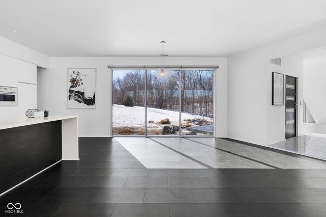 1022 N County Road 400 W, Greencastle, IN 46135