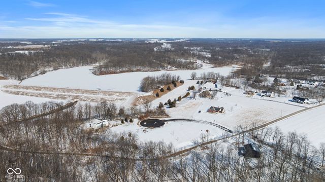 1022 N County Road 400 W, Greencastle, IN 46135