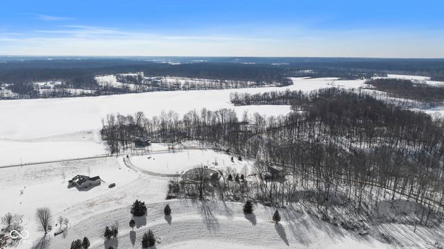 1022 N County Road 400 W, Greencastle, IN 46135