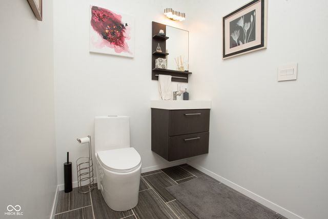 1022 N County Road 400 W, Greencastle, IN 46135