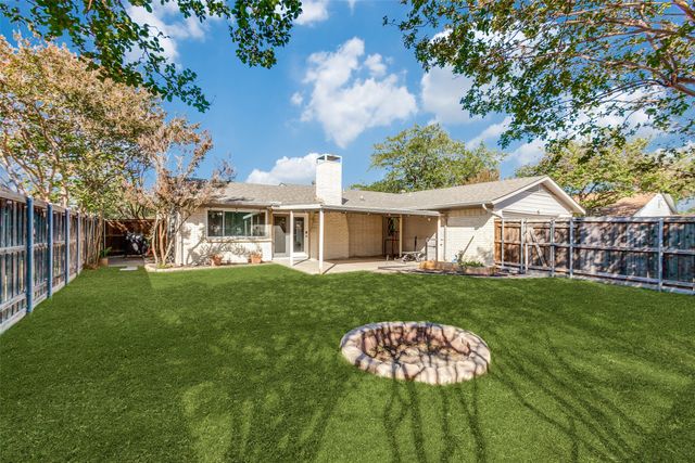 2118 Oak Brook Drive, Richardson, TX 75081