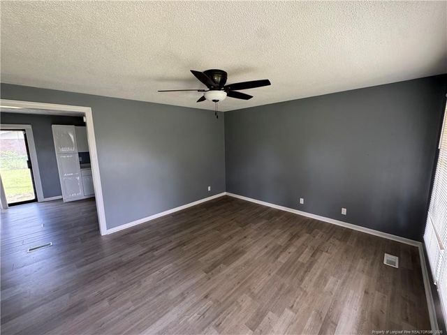 311 Bighorn Drive, Fayetteville, NC 28303