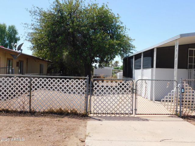 246 S ELLSWORTH Road, Mesa, AZ 85208