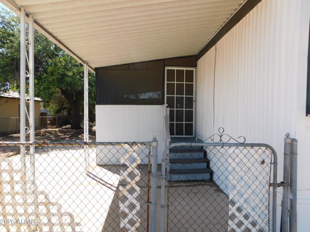 246 S ELLSWORTH Road, Mesa, AZ 85208