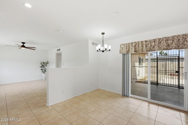 2201 E GRETTA Place, Phoenix, AZ 85022