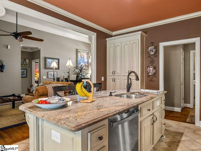 504 Spring Point Court, Simpsonville, SC 29681