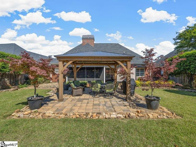 504 Spring Point Court, Simpsonville, SC 29681