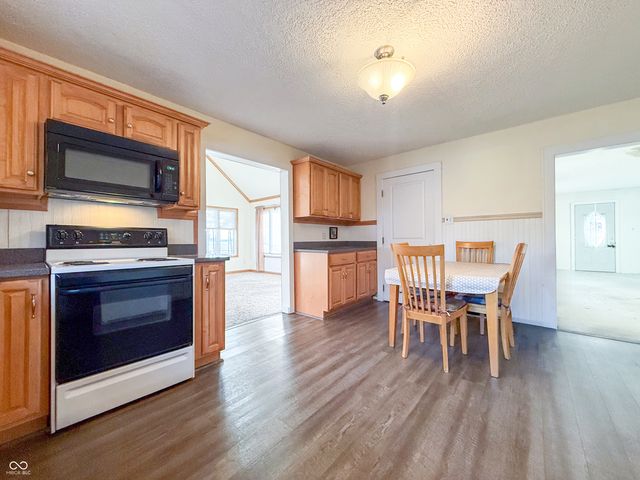 2158 W 250 N, Anderson, IN 46011