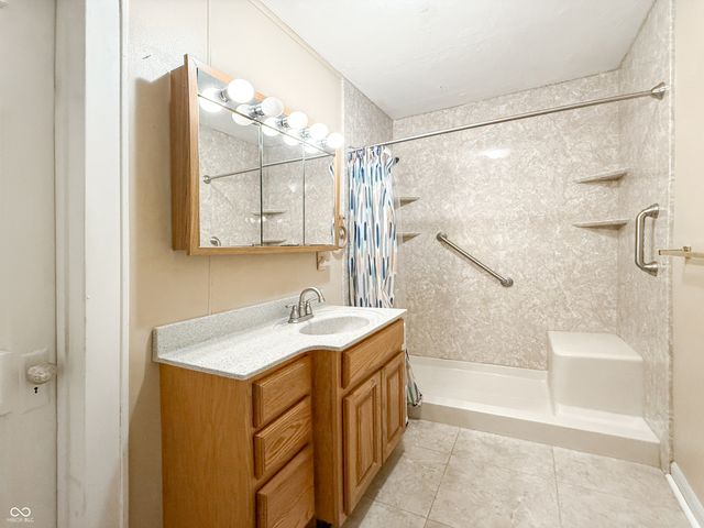 2158 W 250 N, Anderson, IN 46011