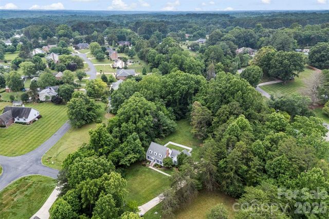 303 Brook Valley Drive, Salisbury, NC 28147