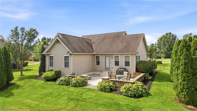 111 Dornoch Street, Cortland, OH 44410