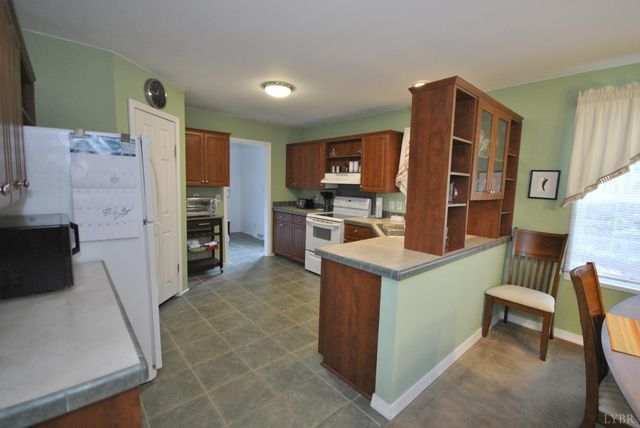 2453 Easome Road, Hurt, VA 24563
