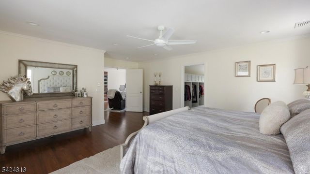 5 Longford Ct, Warren Twp., NJ 07059