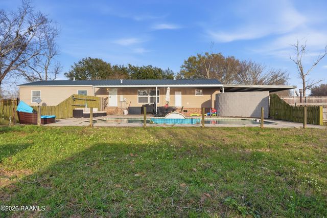 118 Hoosier Lane, Church Point, LA 70525