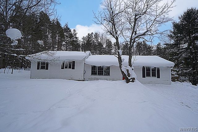 3159 Paxon Road, Eden, NY 14057