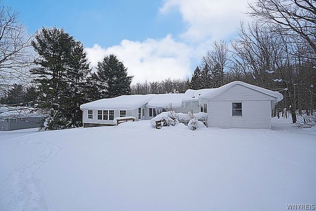 3159 Paxon Road, Eden, NY 14057