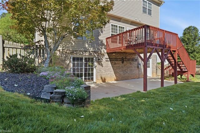 105 Honeyridge Court, Lewisville, NC 27023