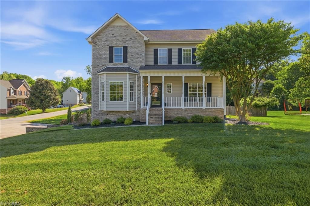 105 Honeyridge Court, Lewisville, NC 27023