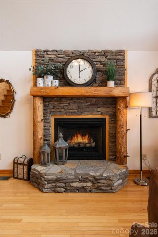 6006 Waterfalls Road, Lenoir, NC 28645