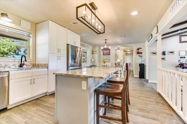 433 Paseo De Vaca, Marble Falls, TX 78654