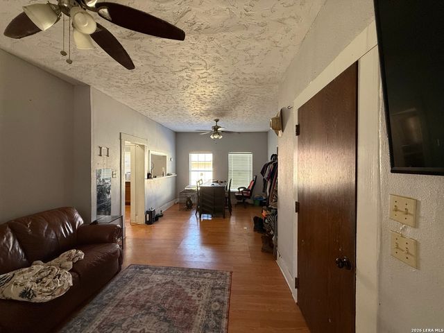 11865 Briggs, Atascosa, TX 78002