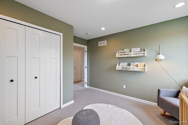 6190 Parker Drive, Linden, MI 48451
