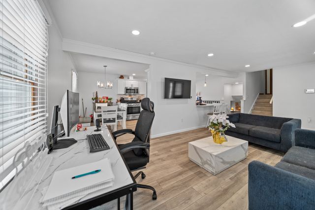 3617 BELLAIRE Drive, Erie, PA 16506