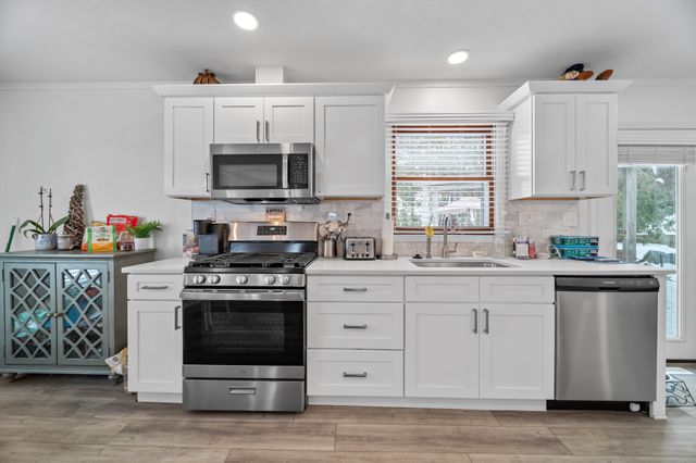 3617 BELLAIRE Drive, Erie, PA 16506