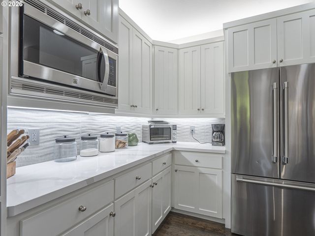 14402 Se DONATELLO Loop, Happy Valley, OR 97086