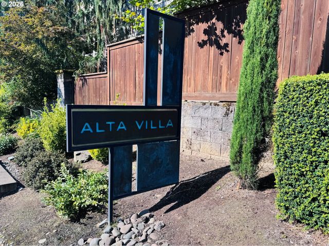 14402 Se DONATELLO Loop, Happy Valley, OR 97086