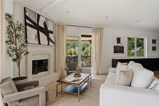 6029 Fairview, Agoura Hills, CA 91301