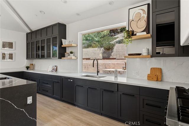 6029 Fairview, Agoura Hills, CA 91301